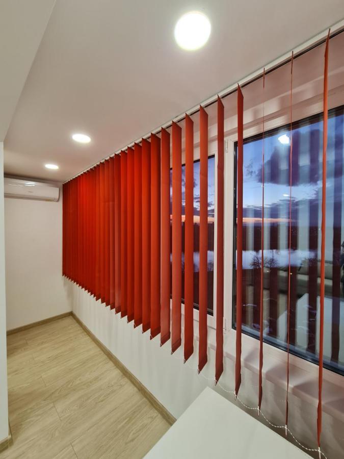 Luxury Panoramic Apartment 오라데아 외부 사진
