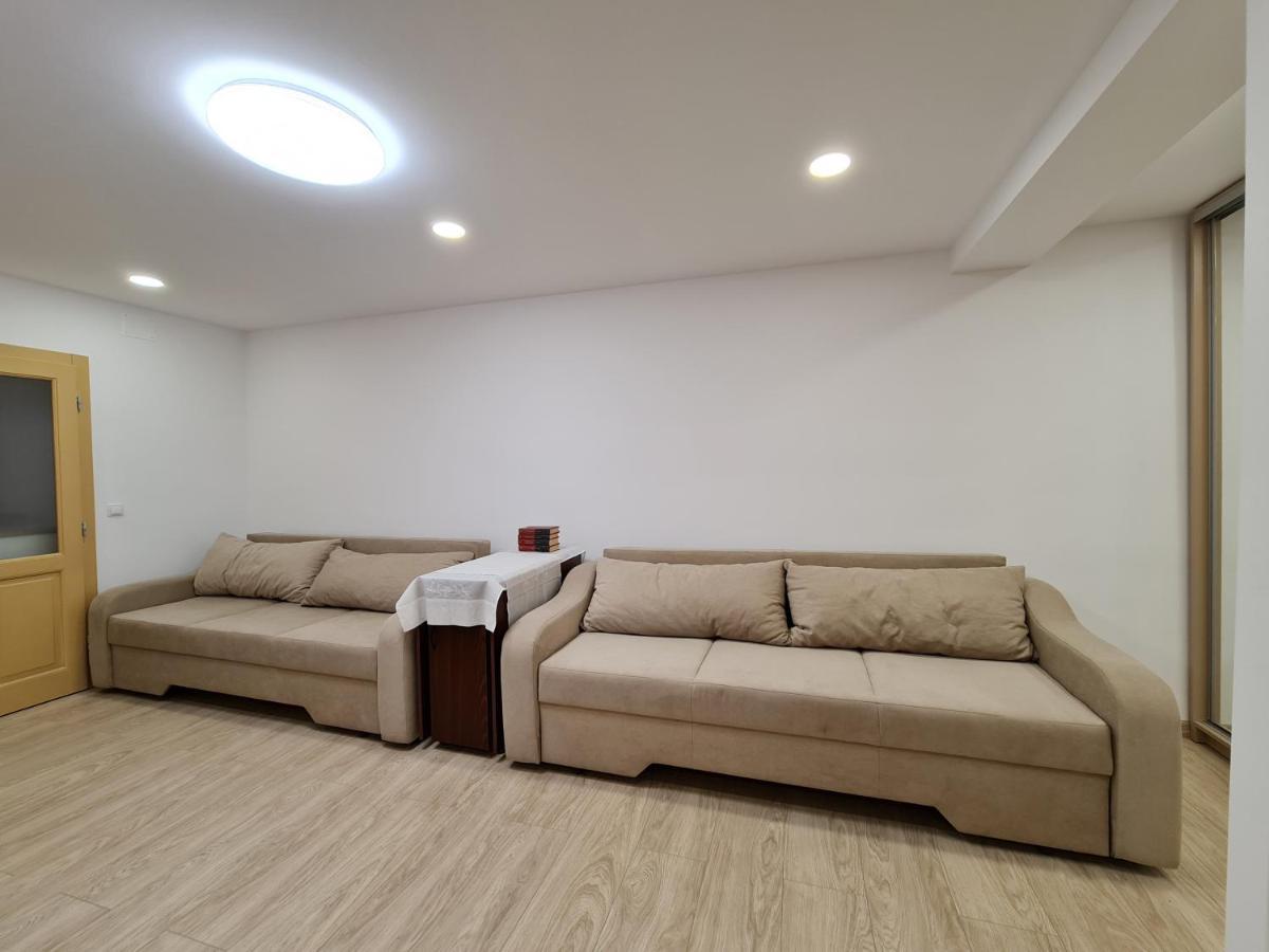 Luxury Panoramic Apartment 오라데아 외부 사진
