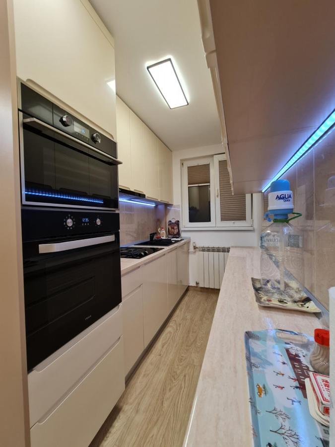 Luxury Panoramic Apartment 오라데아 외부 사진