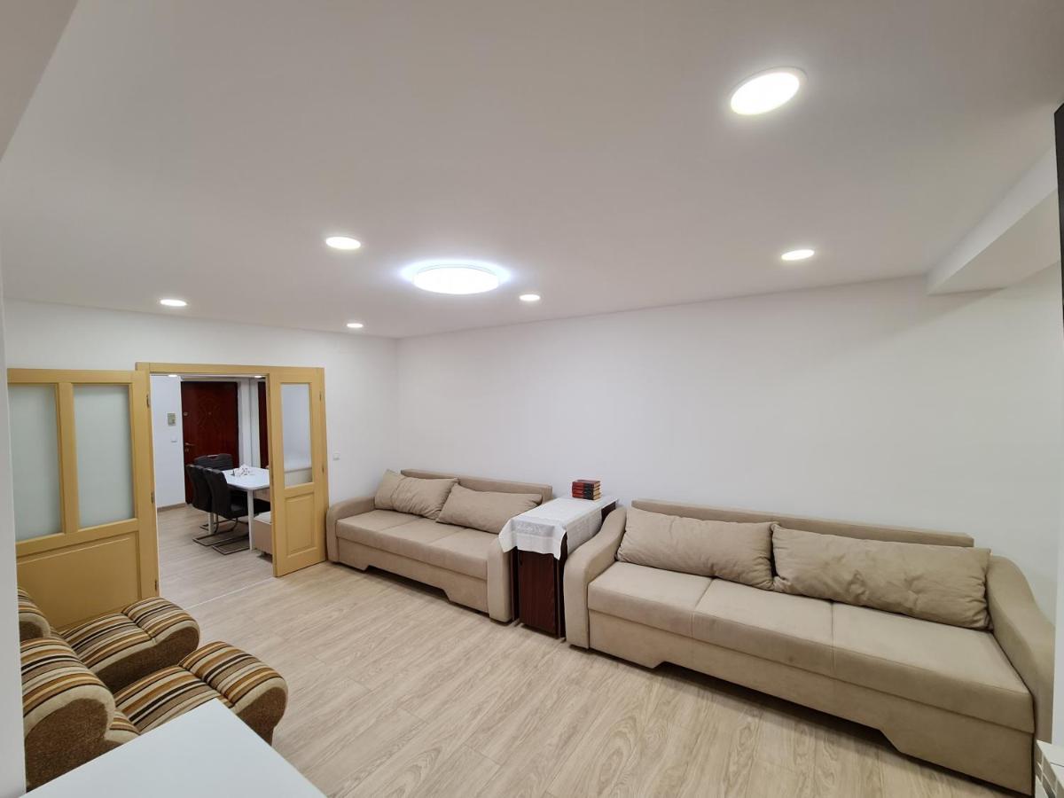 Luxury Panoramic Apartment 오라데아 외부 사진